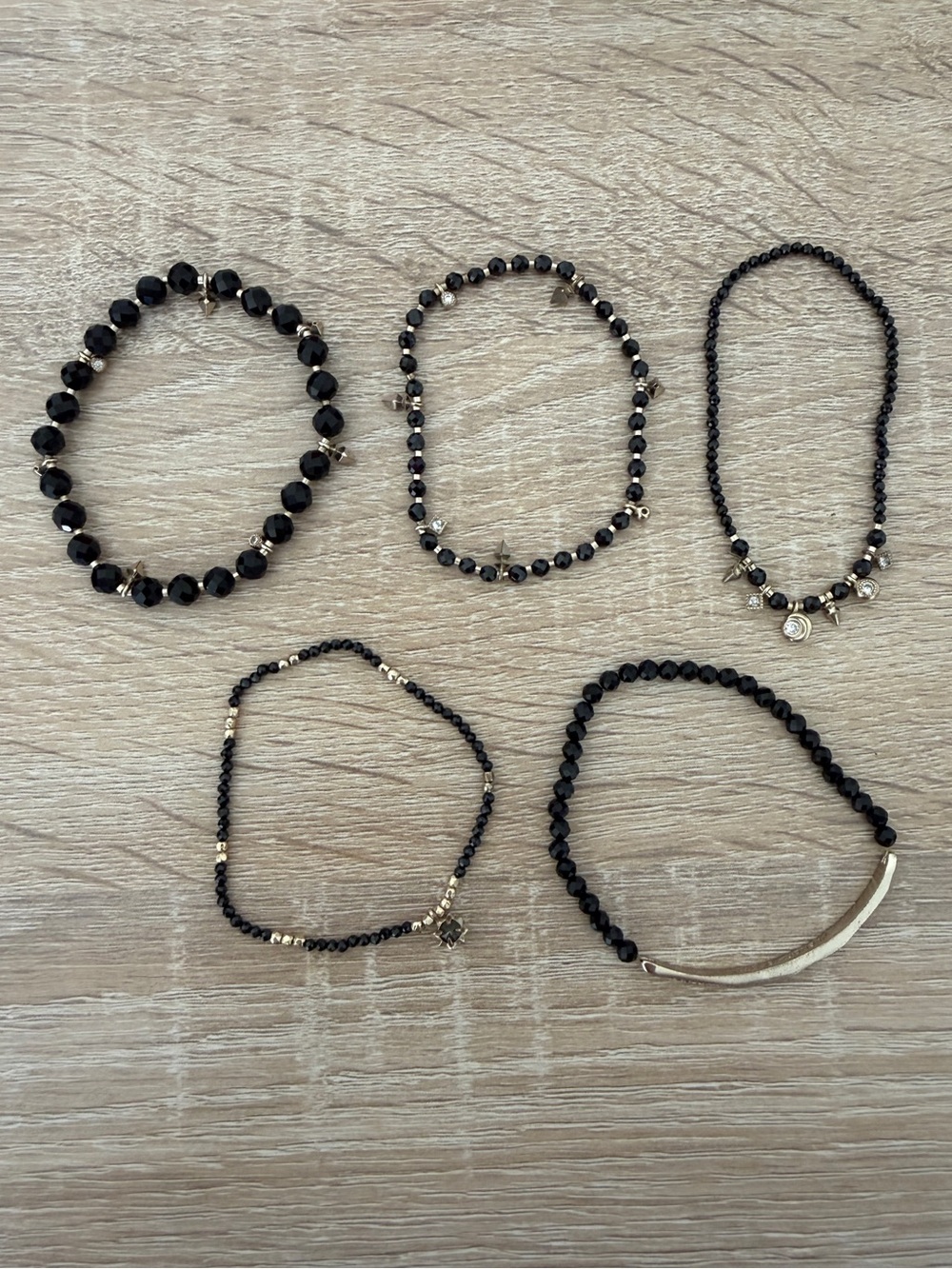 Kendra Scott Black Beaded Stretch Bracelet Set - Pack of 5
